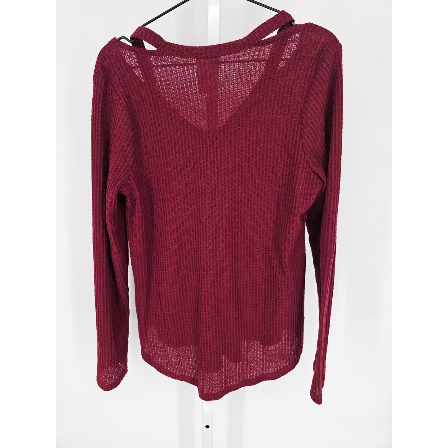 No Boundaries Womens Sz XL Long Sleeve V Neck Sweater Waffle Knit Dark Red