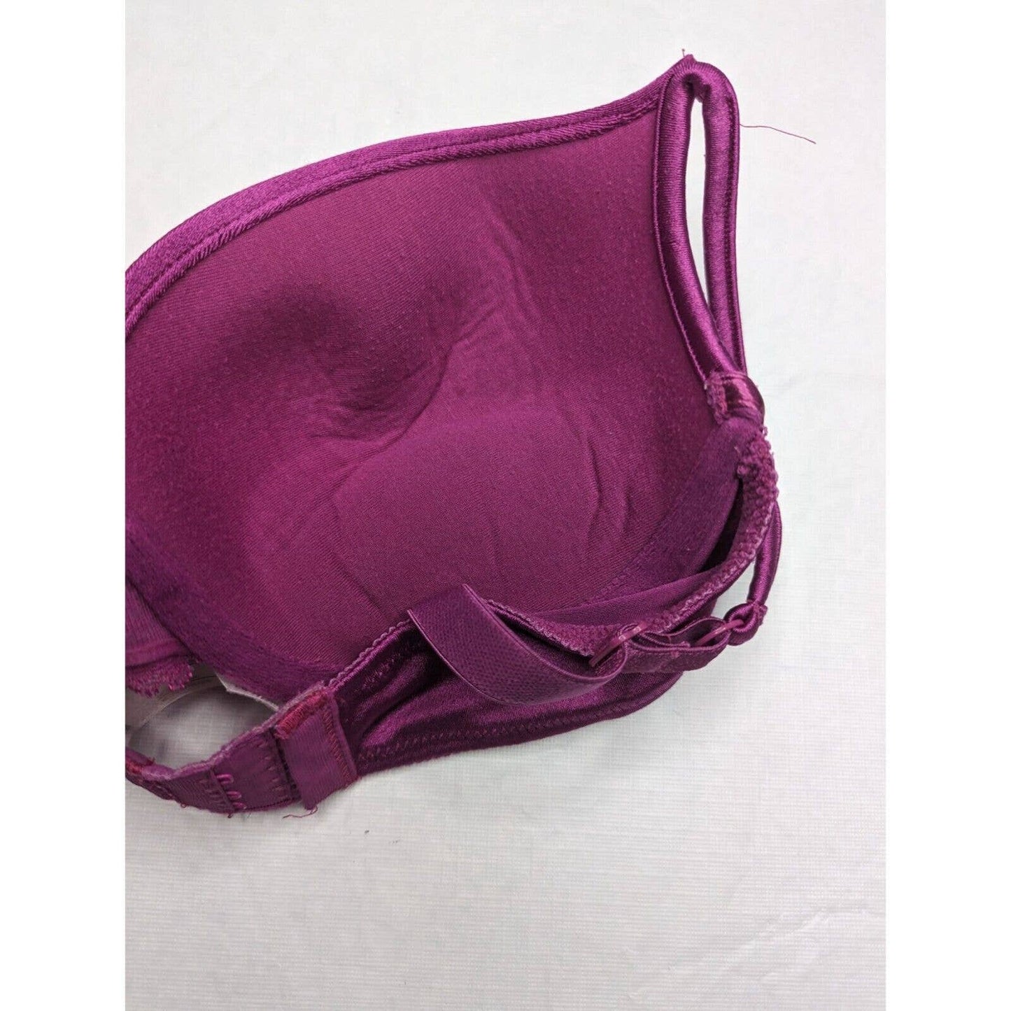 Vintage Hanes Womens Sz 36D Padded Push Up Bra Solid Purple