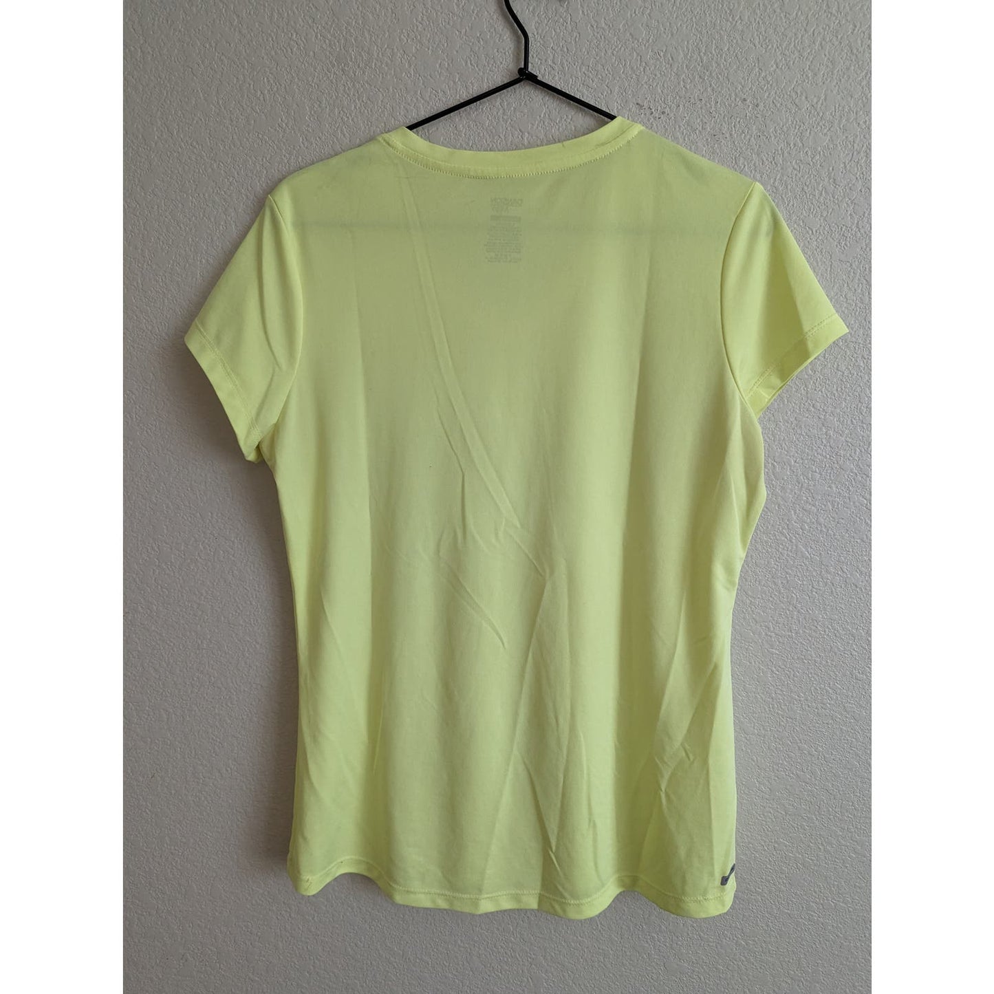 Danskin Now Womens Sz L Loose Fit V Neck Athletic T Shirt Light Yellow