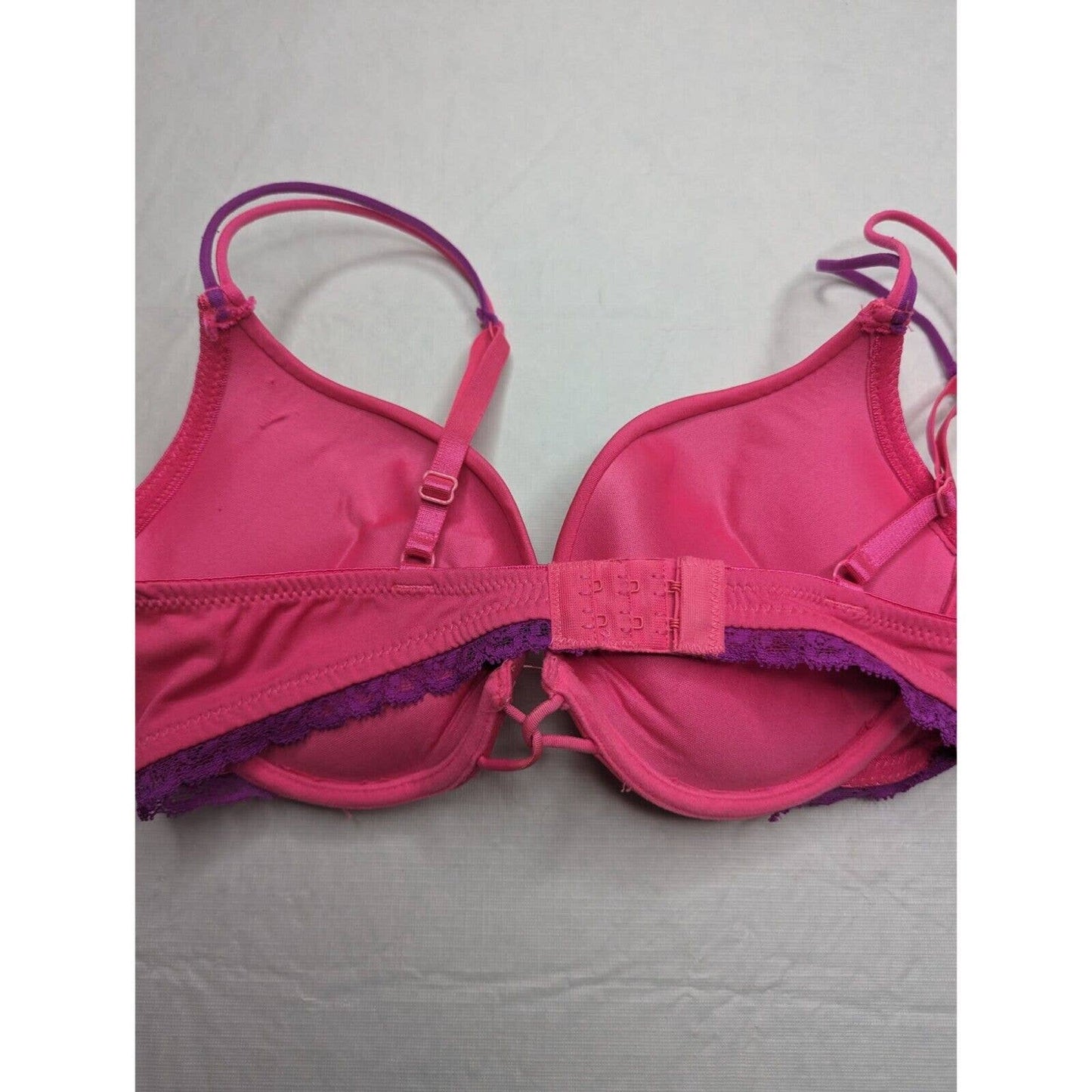 Vintage Body Candy Womens Sz 36D Bright Pink Heavily Padded Push Up Bra