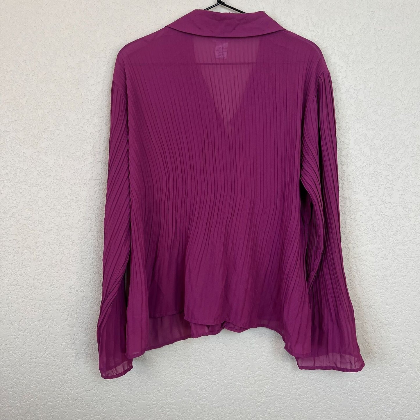 BFA Classics Womens Sz L Long Sleeve Button Down Blouse Purple Micro Pleat