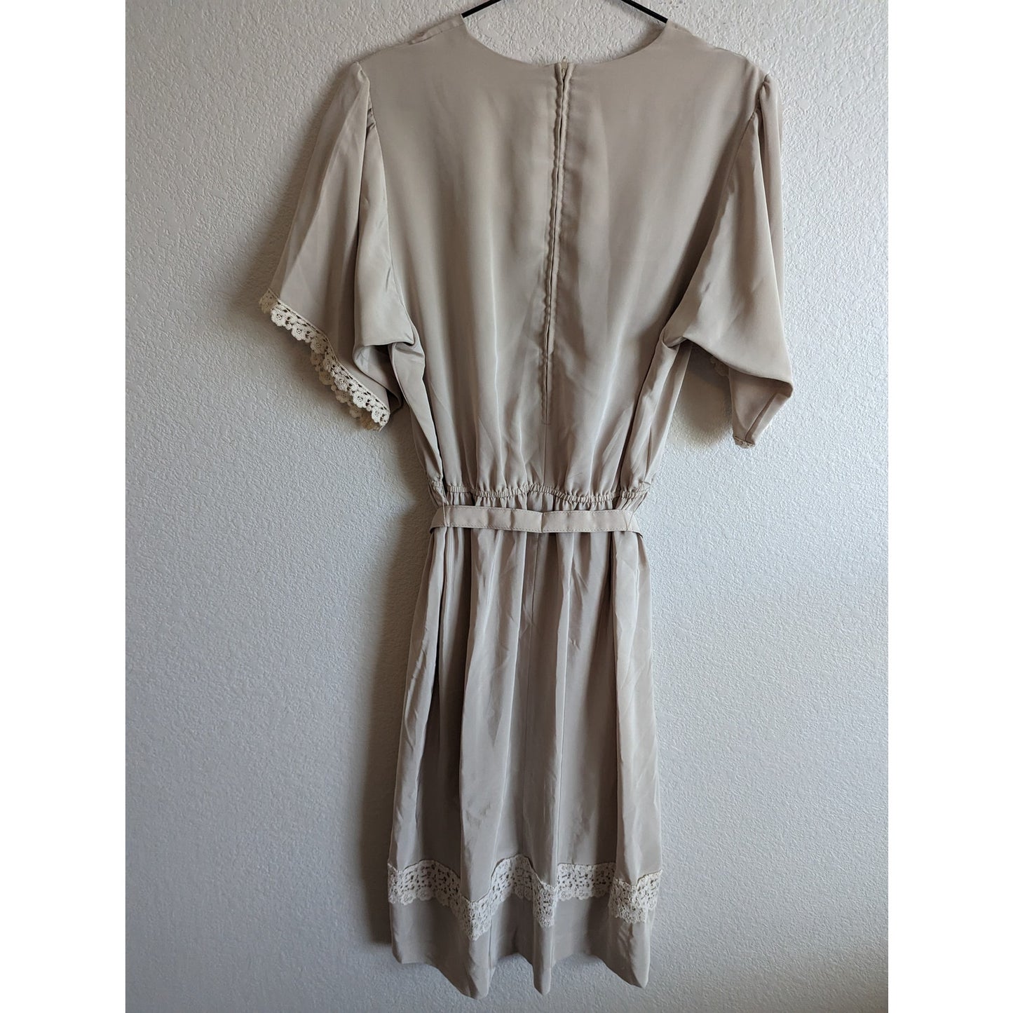 Vintage 1970s Susan Howard Sz M Midi Length Taupe  A Line Dress