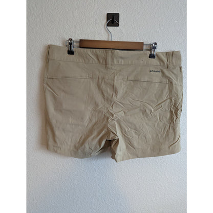 Columbia Womens Sz 16 Beige Nylon Hiking Camping Shorts