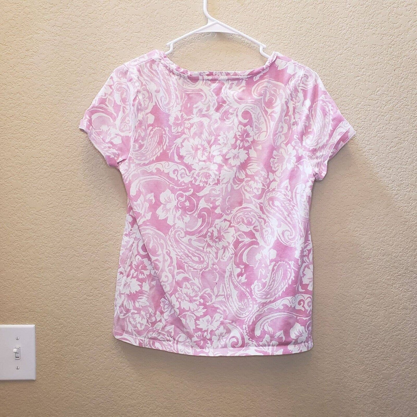 Chaps Womens Sz M Scoop Neck T Shirt Pink Paisley Floral Cotton