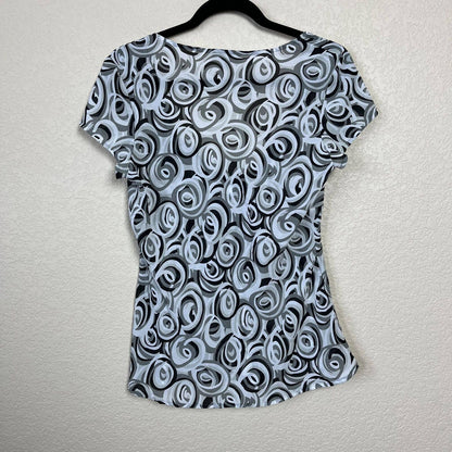 Apt. 9 Womens Sz M Short Sleeve Blouse Black Gray Swirl Print Lace Front