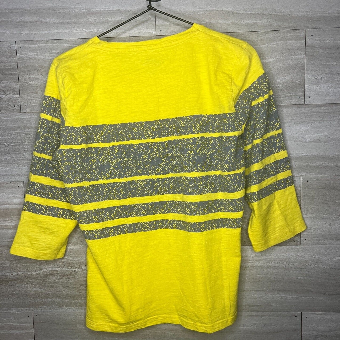 Style & Co Sport Womens Sz M 100% Cotton 3/4 Sleeve T Shirt Yellow Gray Studded