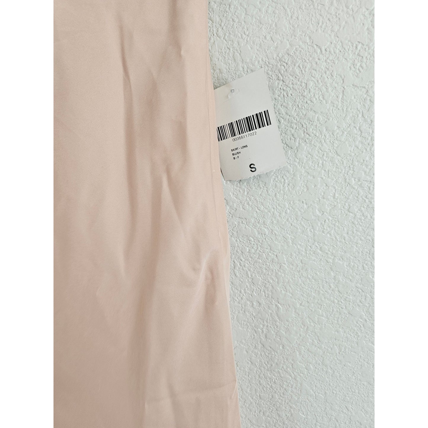 Forever 21 Womens Sz S Maxi Length Light Blush Pink Satin Skirt NEW