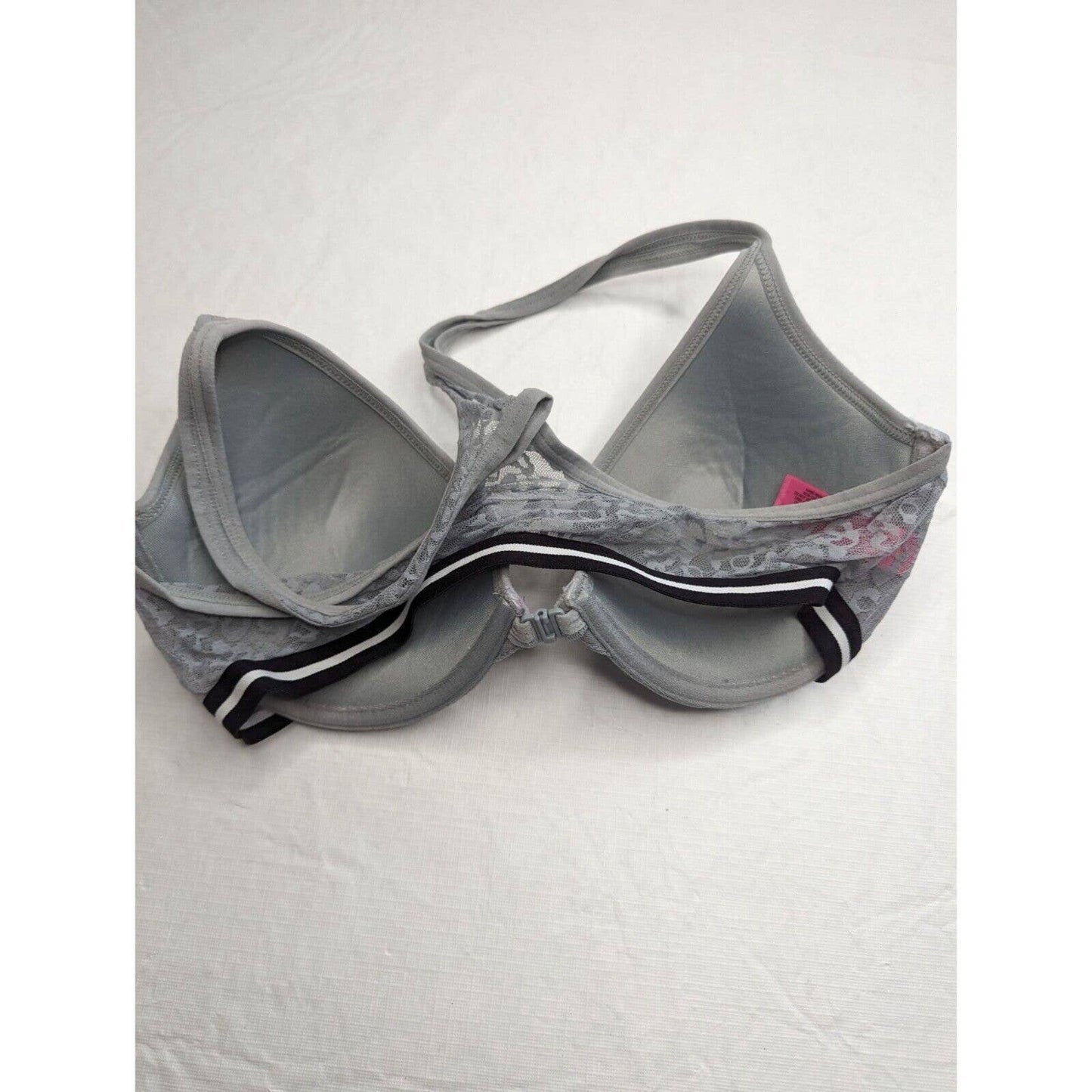 Fruit of the Loom Womens Sz 36D Gray Lace Front Clasp T Shirt Bra