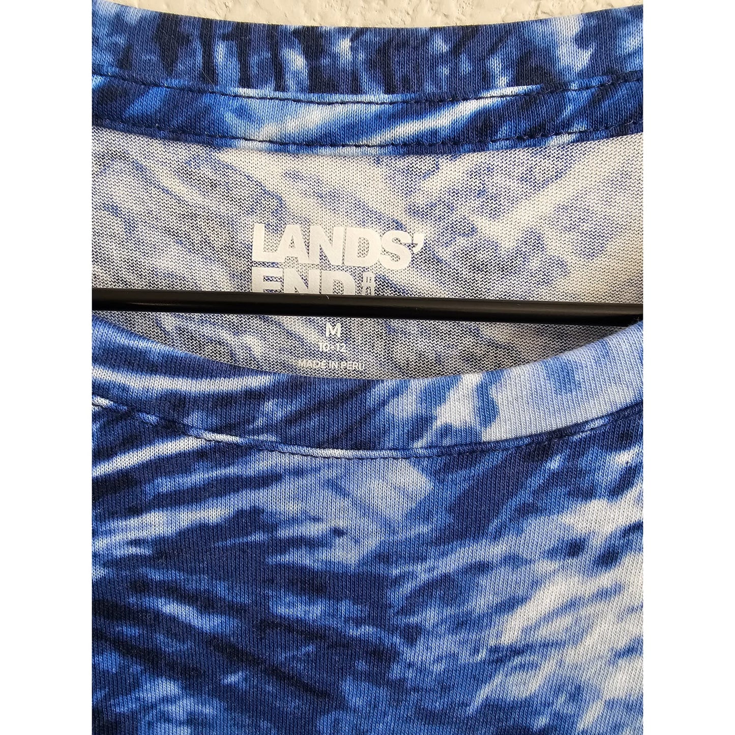 Lands End Womens Sz S Short Sleeve 100% Cotton T Shirt Blue Tie Dye Fireworks