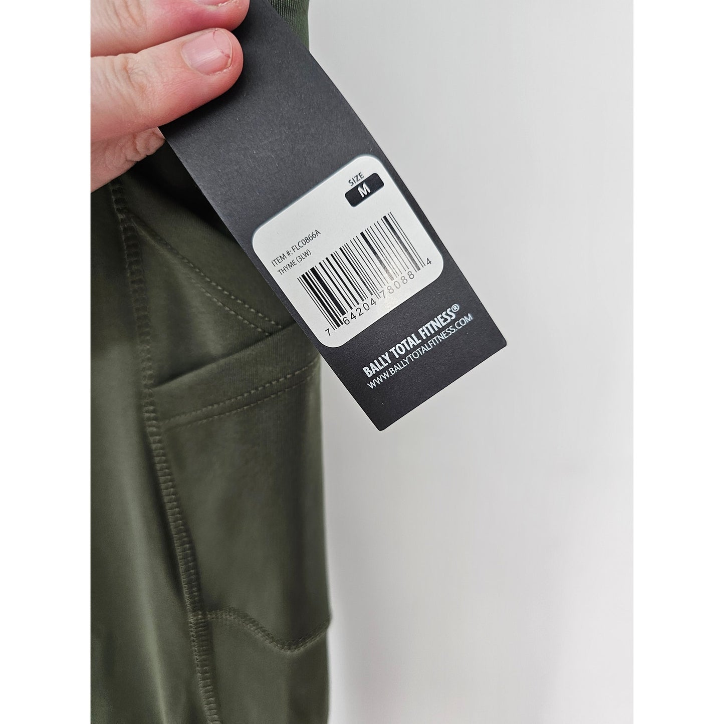 Bally Total Fitness Womens  M Cropped Athletic Compression Leggings Olive Green