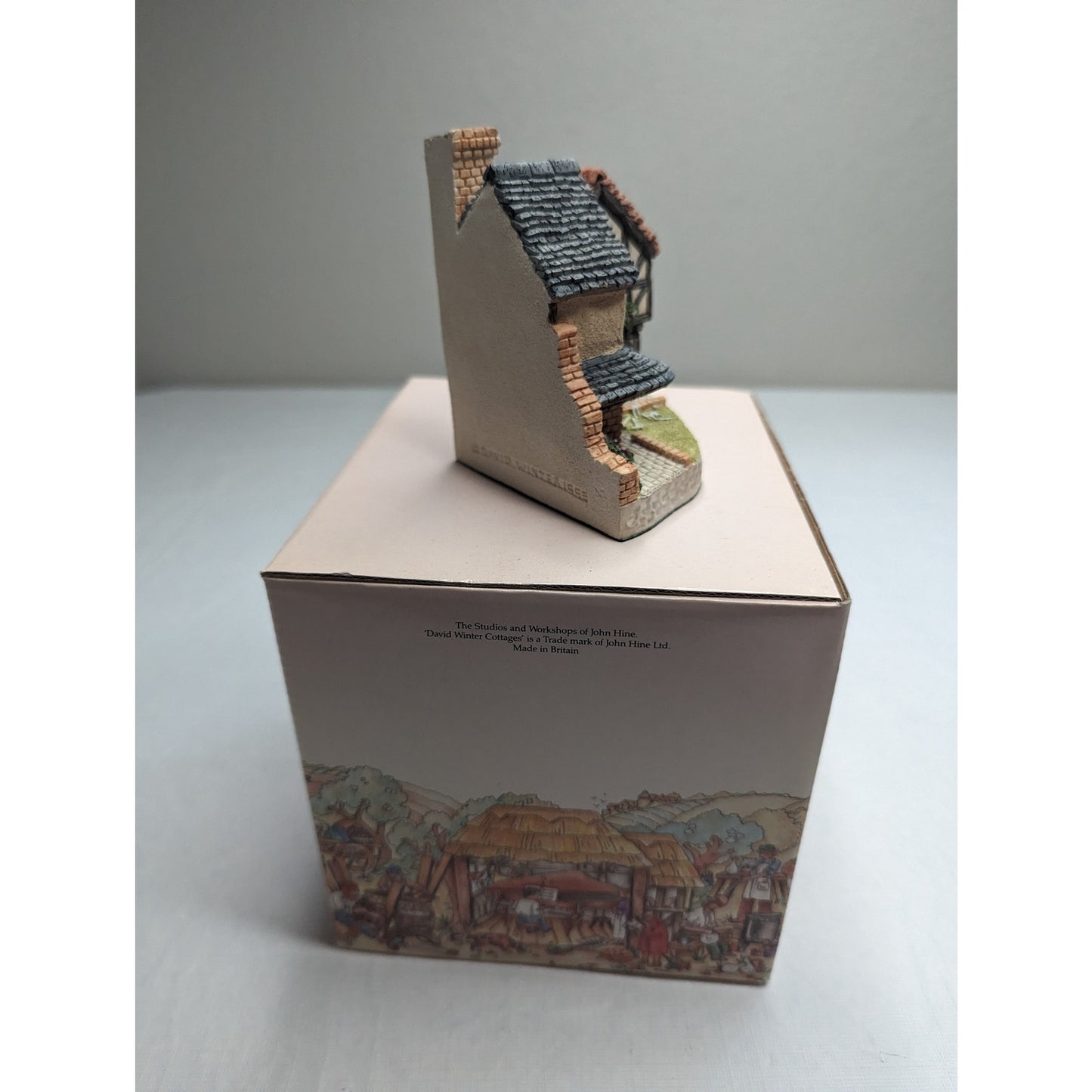 David Winter Cottages 15 Lawnside Road 1994