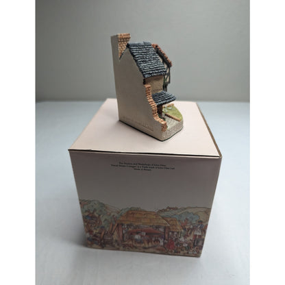 David Winter Cottages 15 Lawnside Road 1994