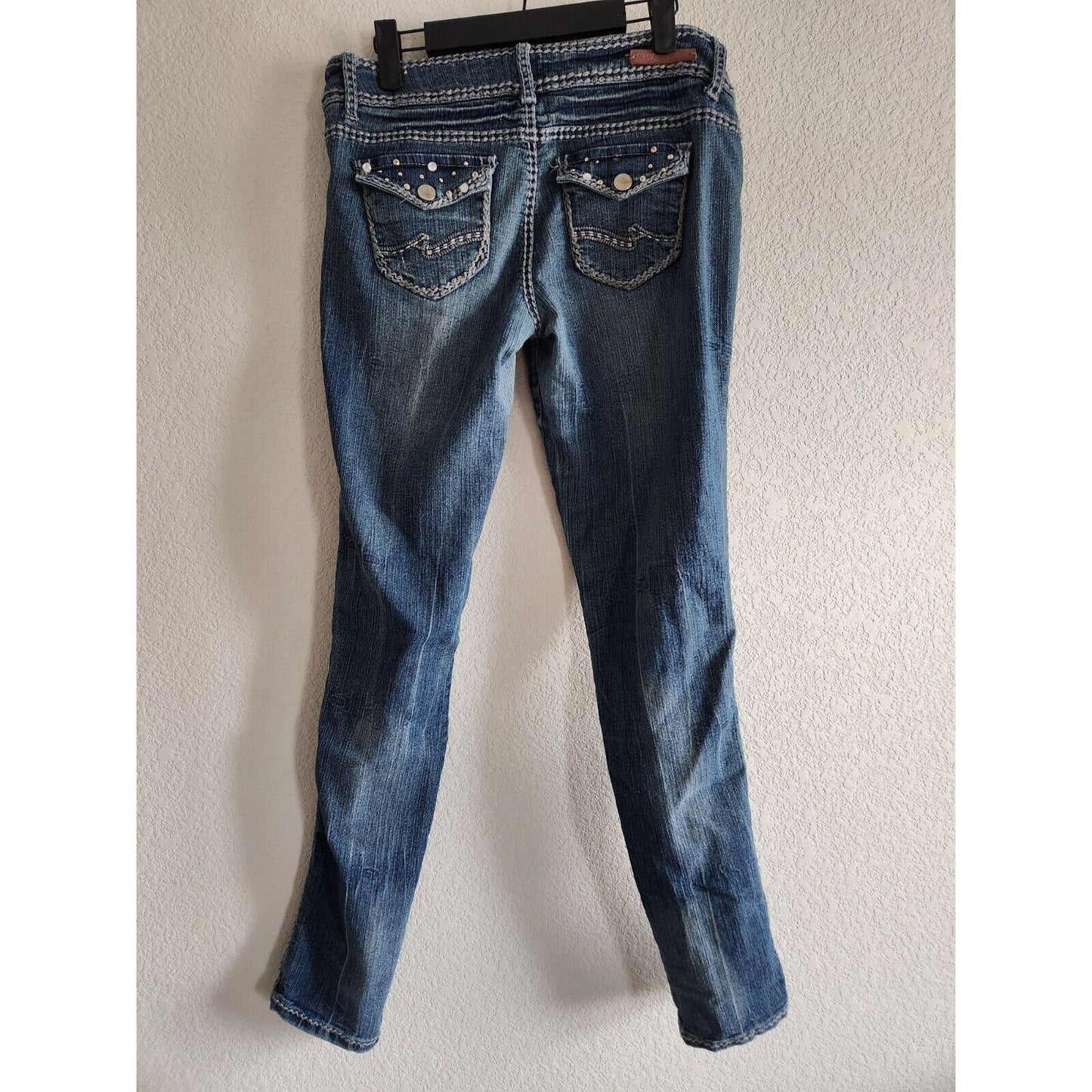 Almost Famous Juniors Sz 9 Skinny Blue Jeans Flap Pocket Thick Stitch