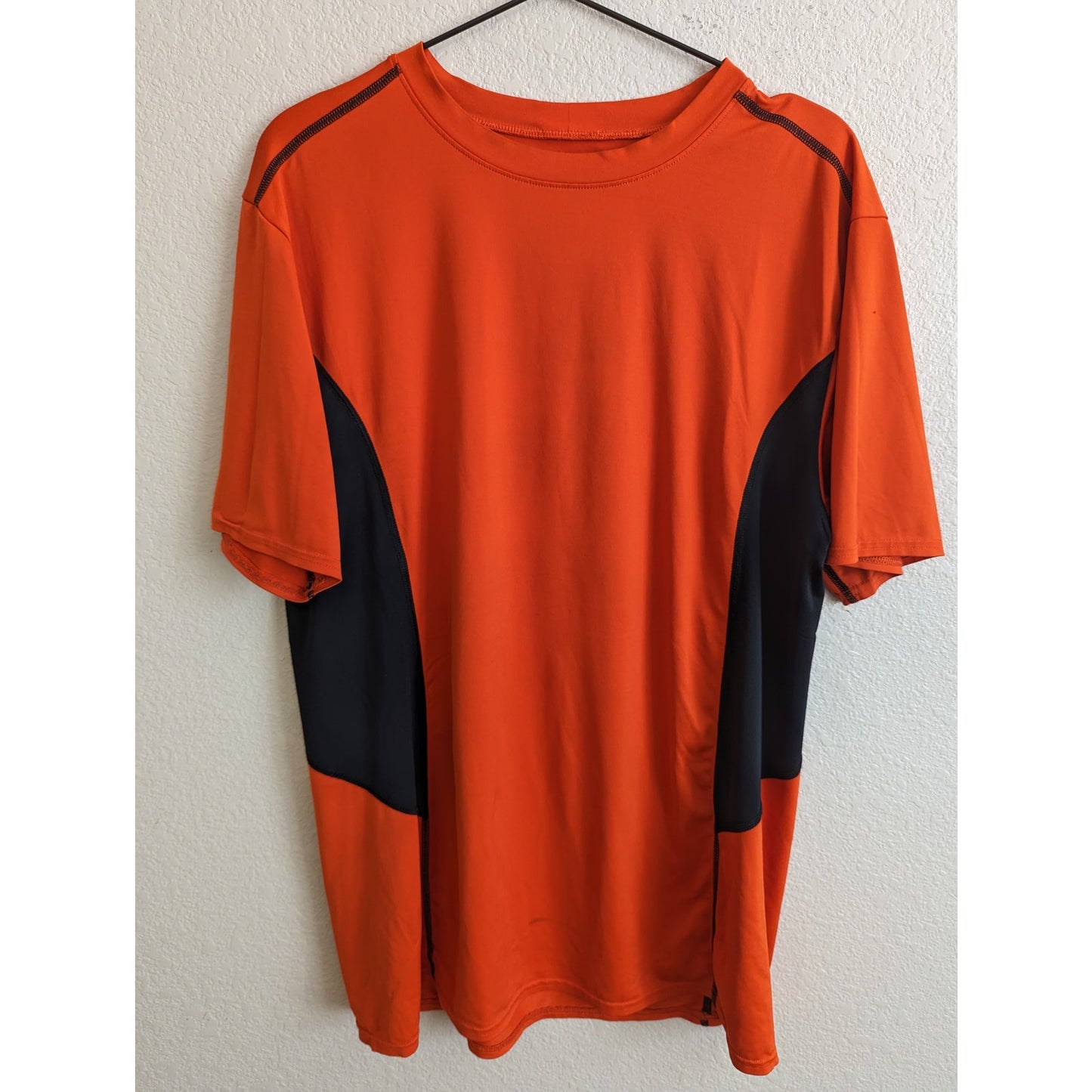 BCG Mens Sz L Short Sleeve athletic T Shirt Orange Blue