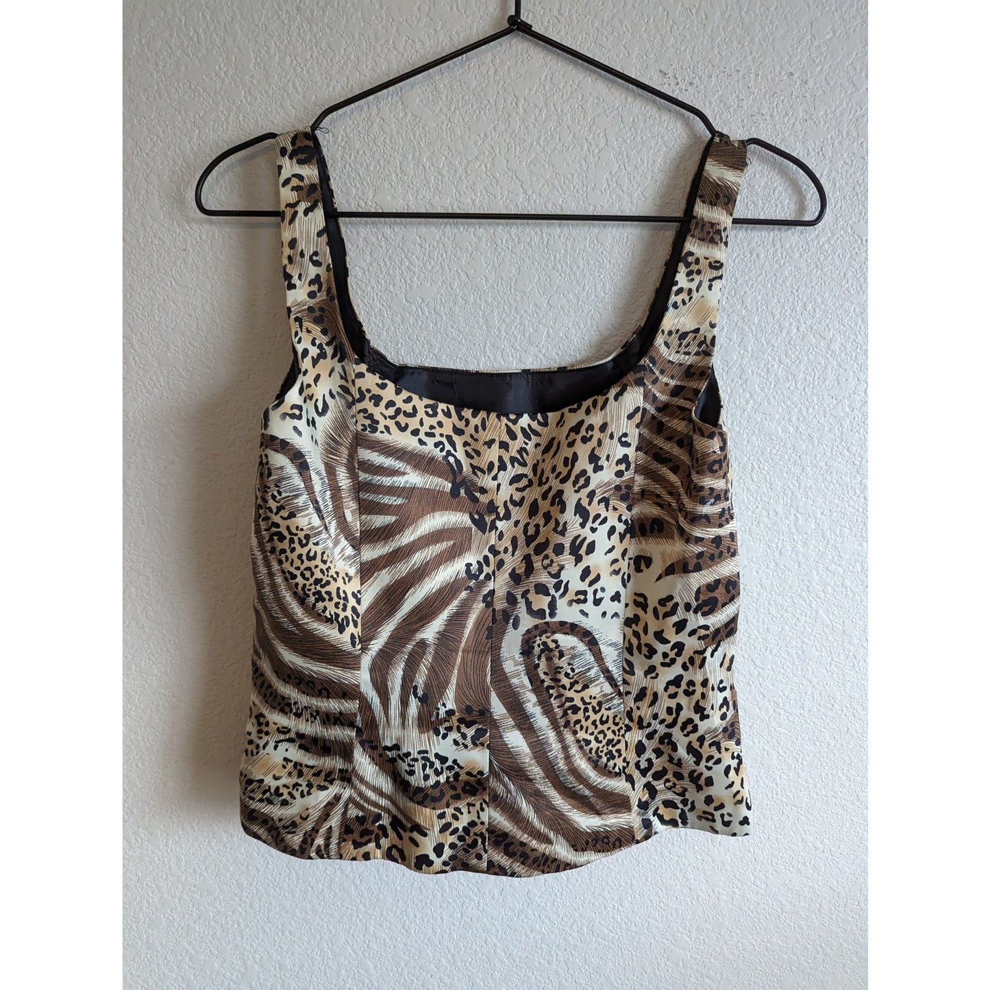 Sandra Darren Womens Sz 8 Satin Blouse and Blazer Set Animal Print