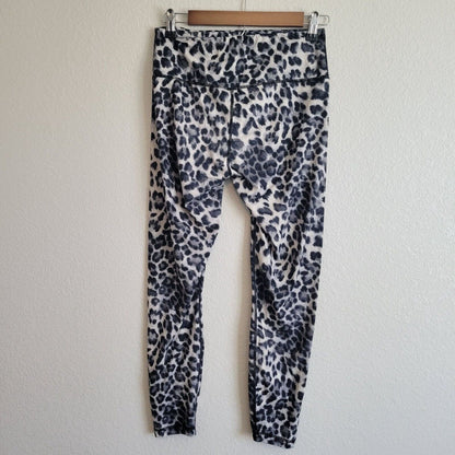 Rae Mode Womens Sz M Athletic Leggings Black Gray Leopard Cheetah Print