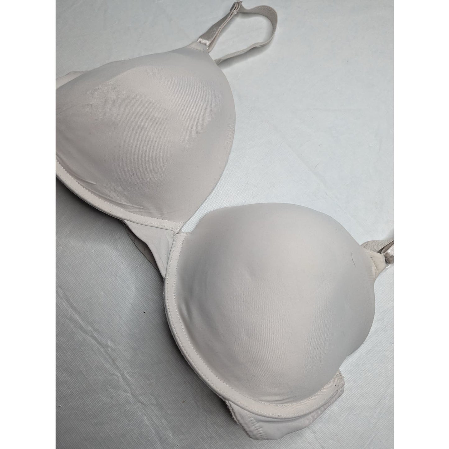 Maidenform Womens Sz 40DD Solid White Padded Push Up Bra