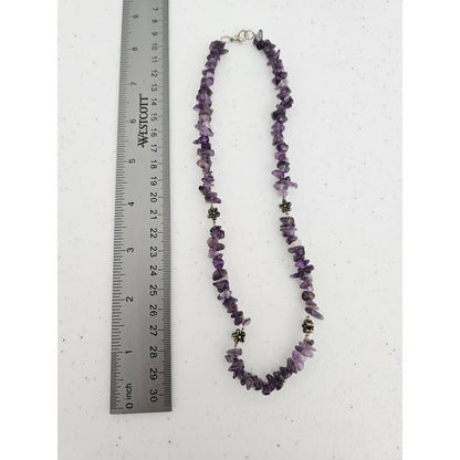 Vintage Y2K Dark Amethyst Chip Stone Single Strand Necklace w/ Flower Beads